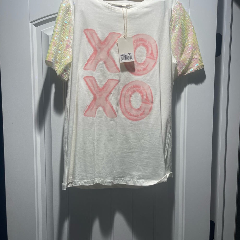 Southern Grace Sequin Sleeve Tee - Pink and White